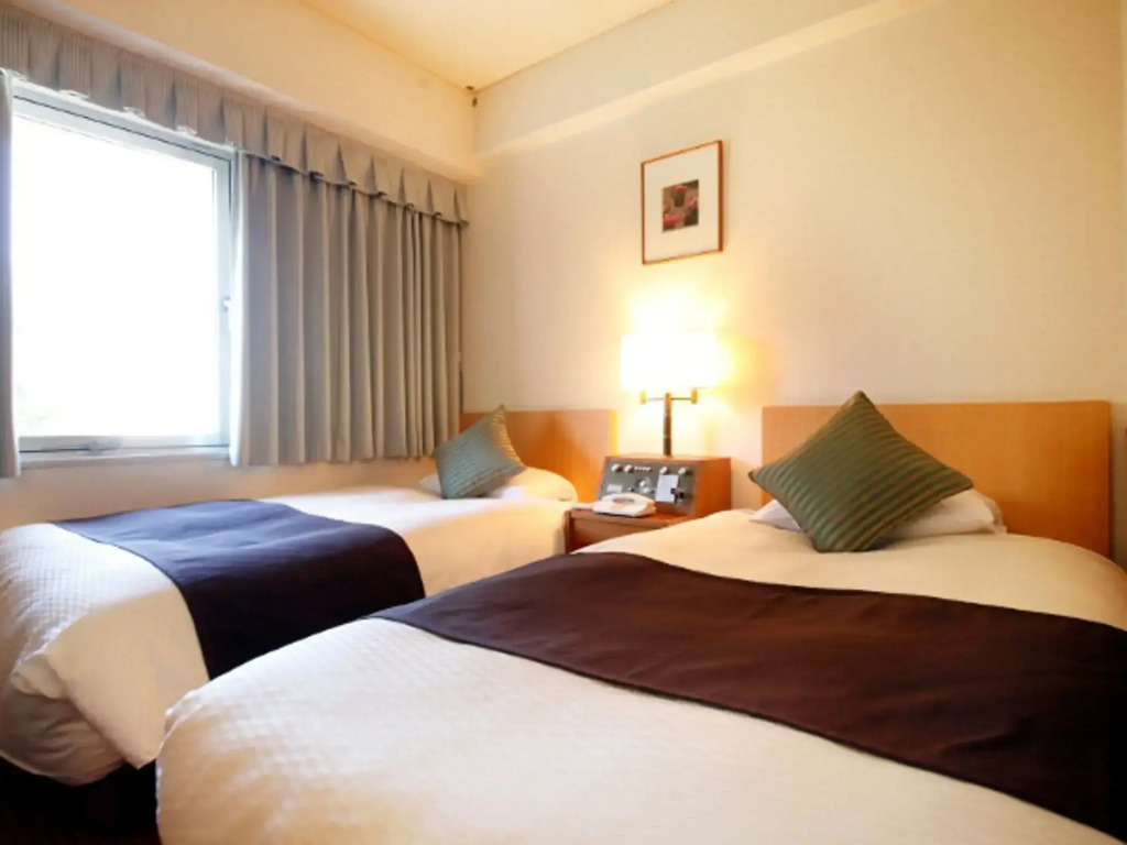 Central Hotel