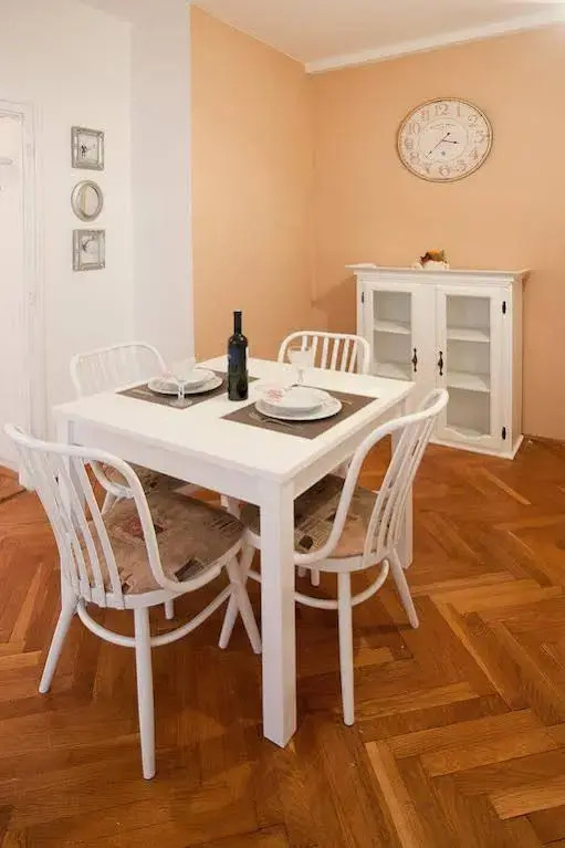 Apartment Nina
