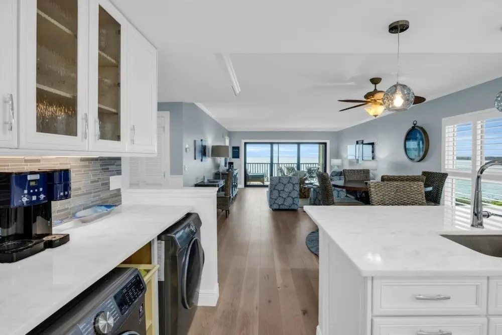 Sunset Captiva Bayside 204 2 Bedroom Condo