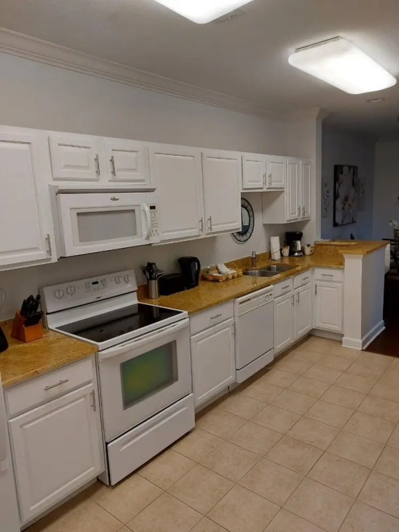Cozy condo near Disney Parks
