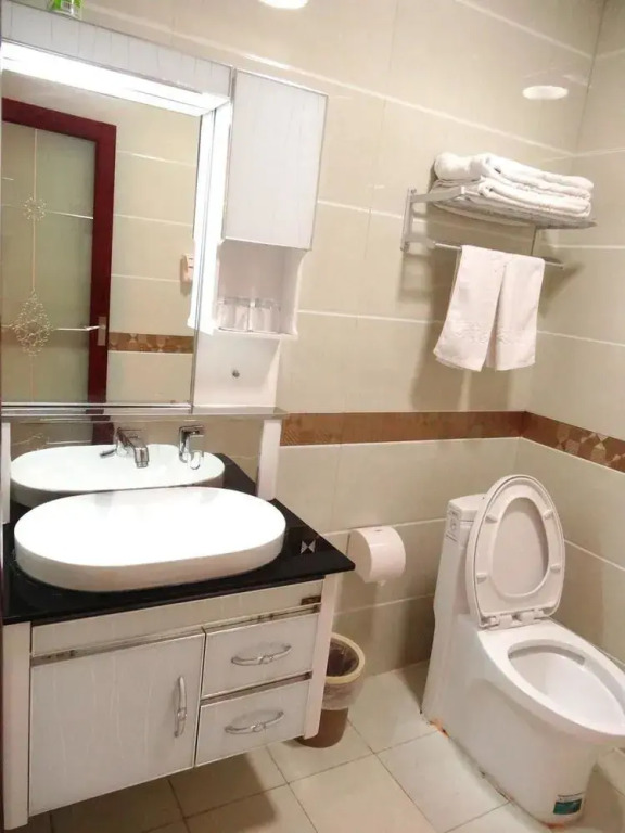 Rizhao Zheshang Hotel