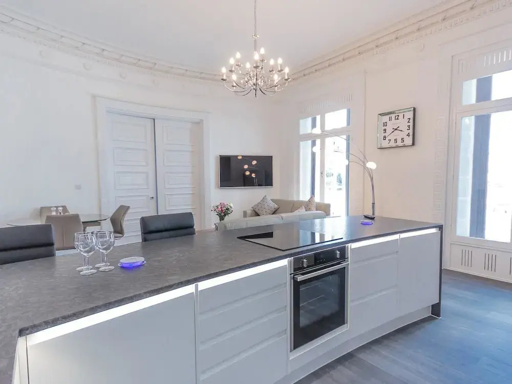 The Windsor Suite