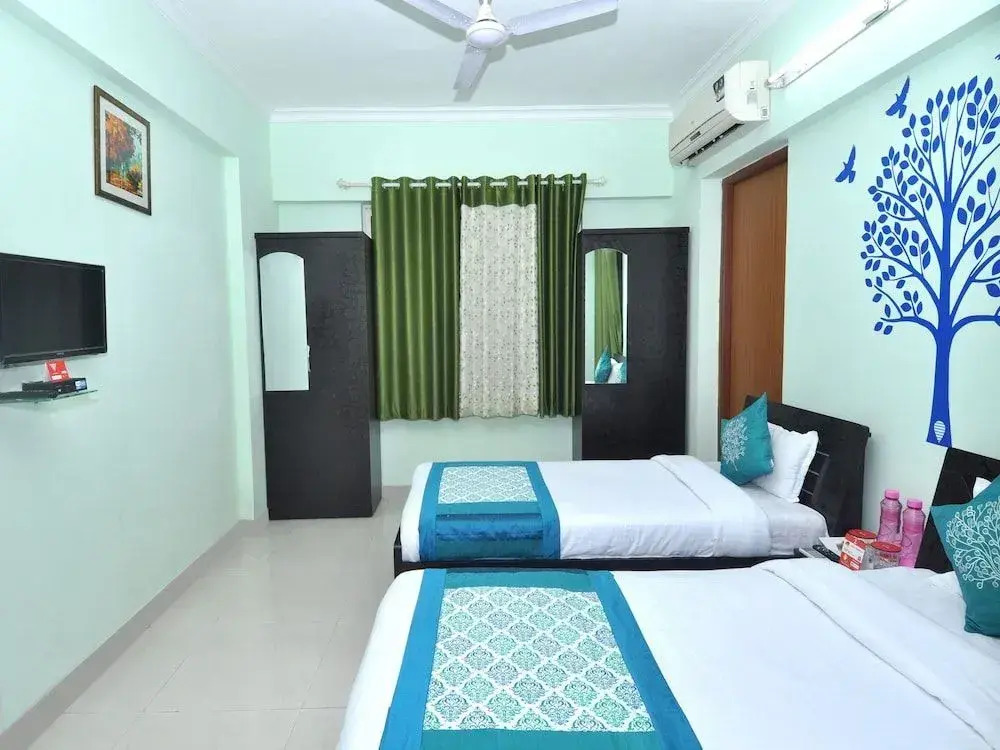 OYO 3684 Apartment Pentagon Group