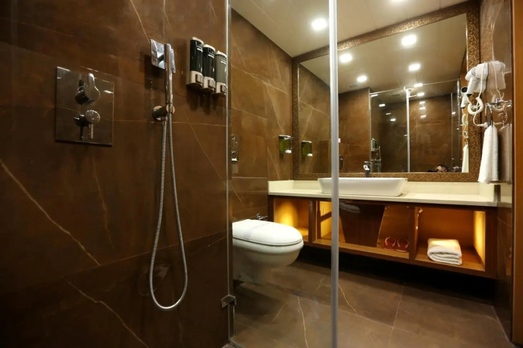 Hotel Omega - Gurgaon Central