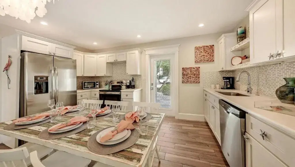 Canal Upper-Gorgeous 3 bed 3 bath near SK Village