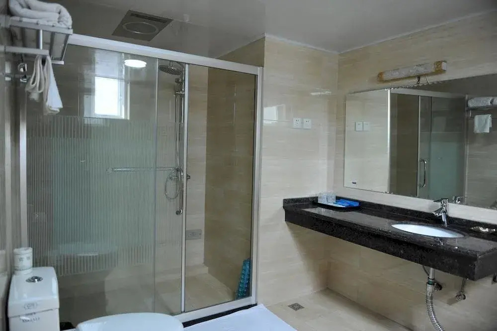 Kai Tian Hotel