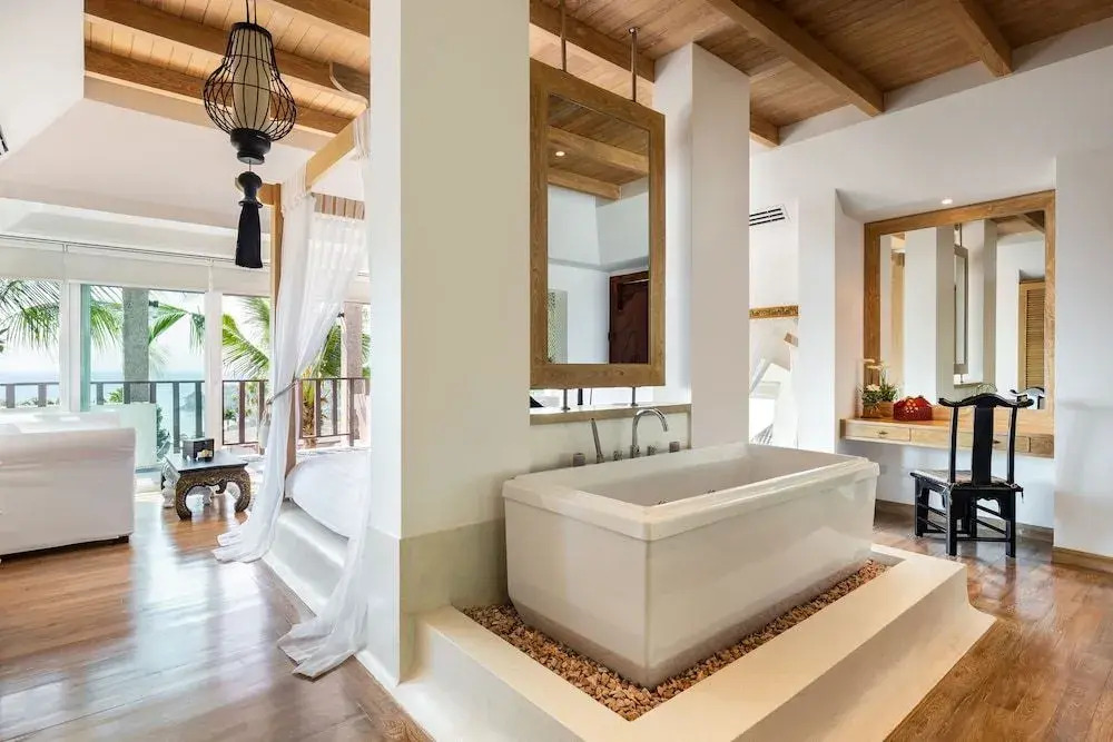 Spectacular Ocean Views 8BR Pool Villa Sawan in Patong! Relax & Play - Billiard, Table football, Gym & Sauna