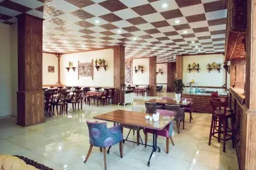 Grand Qafqaz Hostel