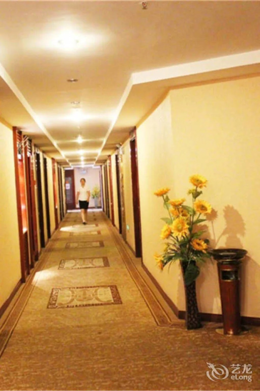 Qianshui Bay Hotel- Wuyuan