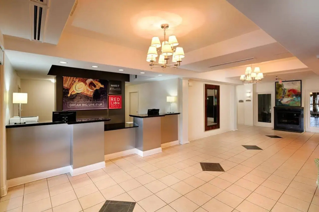 Country Inn & Suites Etown