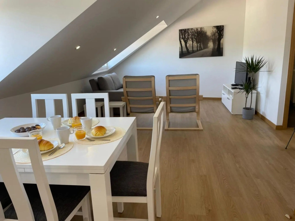 Vita Portucale 2 Bedroom Apartment Campo Ourique