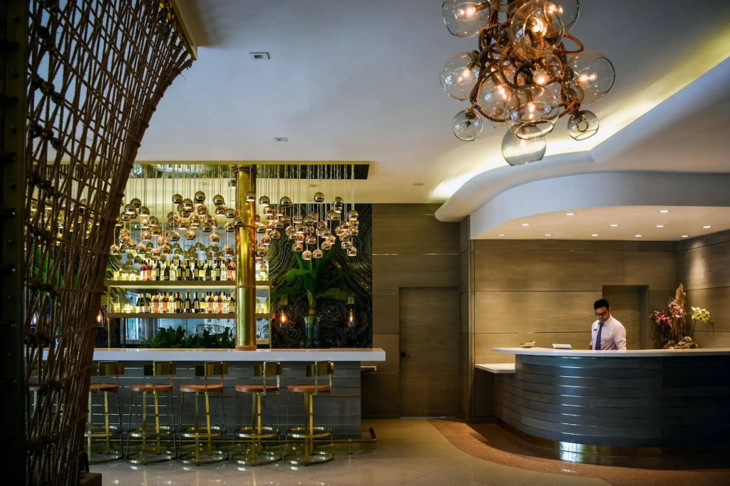 San Juan Hotel Miami Beach