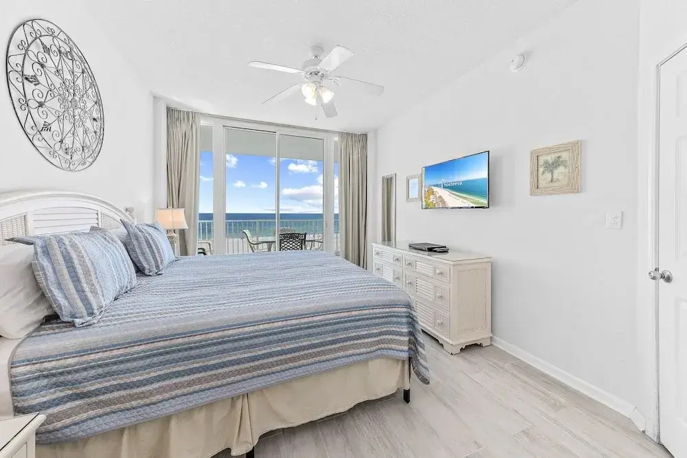 Lighthouse 307