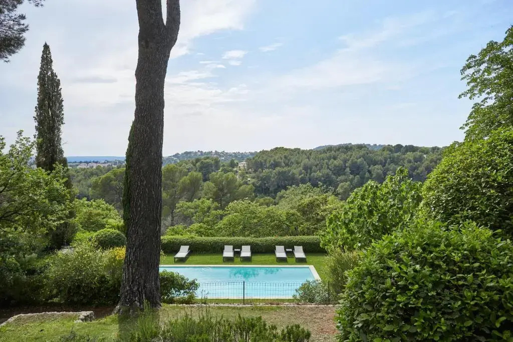 Appartement d'une chambre avec piscine partagee jardin clos et wifi a Aix en Provence