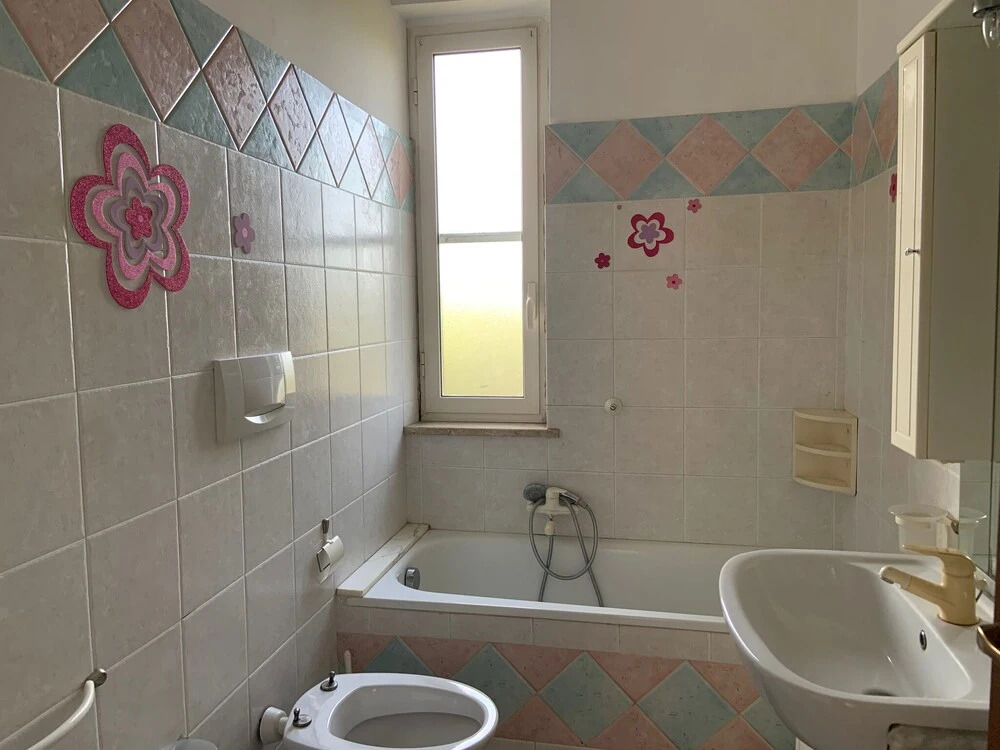 Spacious Apartment In Beautiful Peaceful Villa With Swimming Pool Spacious Apart