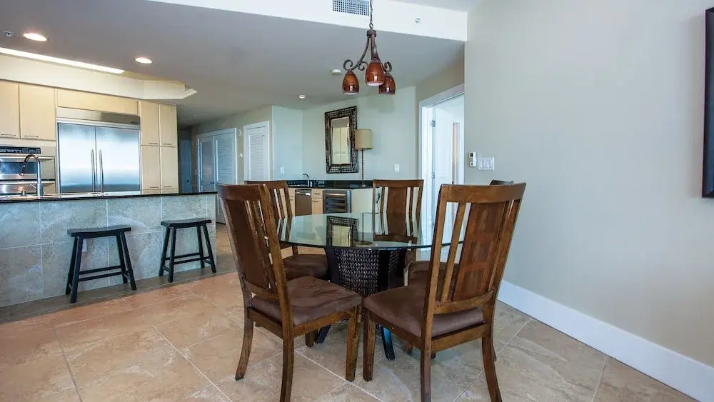 Two Bedroom Condo With Bay Views - Unit Crc0301