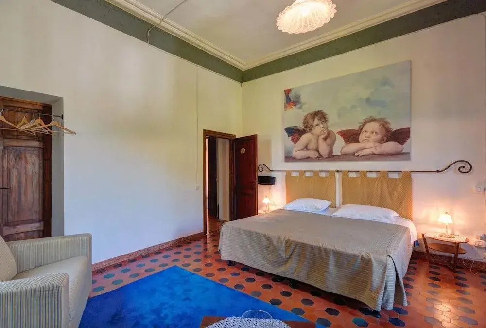 Raffaello Residence una Dimora storica con piscina panoramica nelle Marche