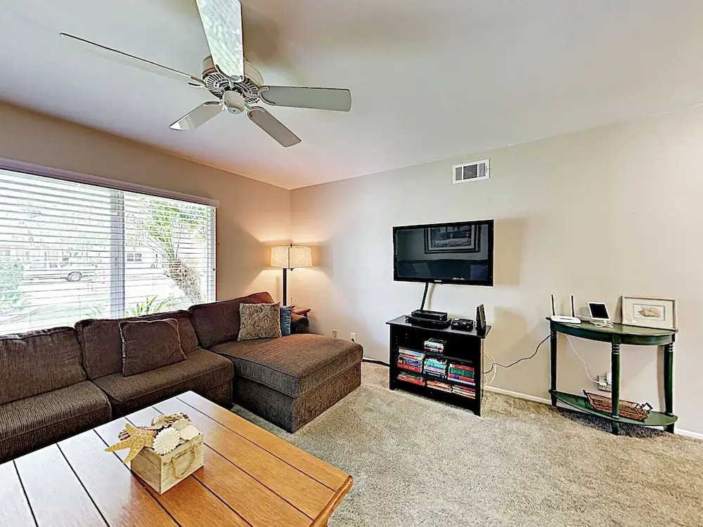 1160 Oxnard - 4 Br Home