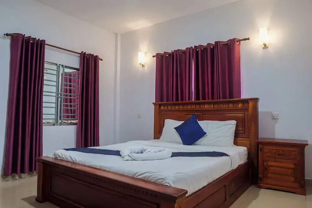 New Dragon Inn Guest House