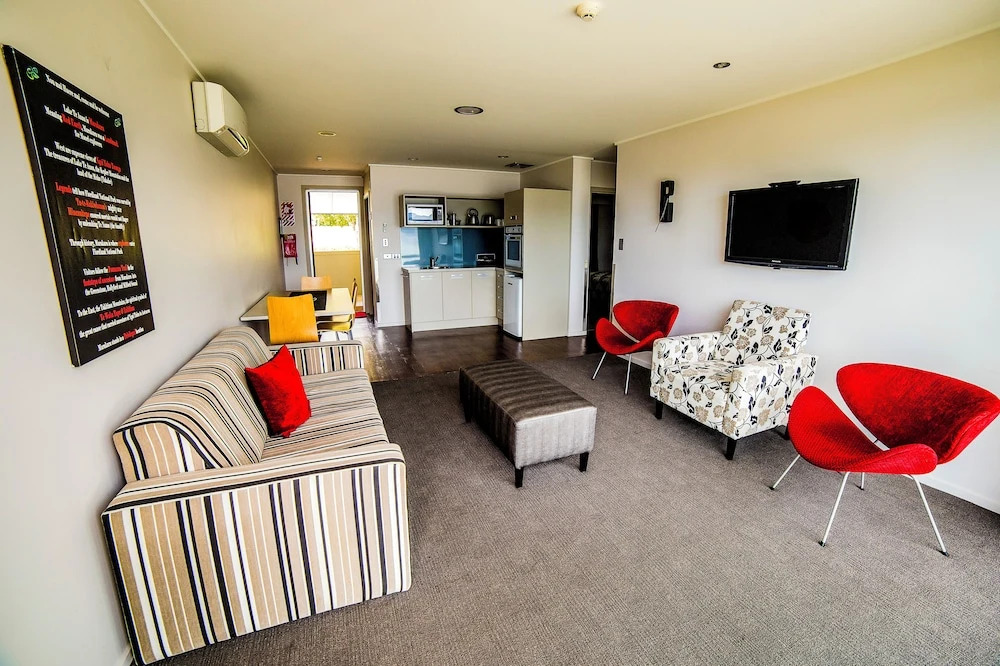 Marakura Deluxe Motel