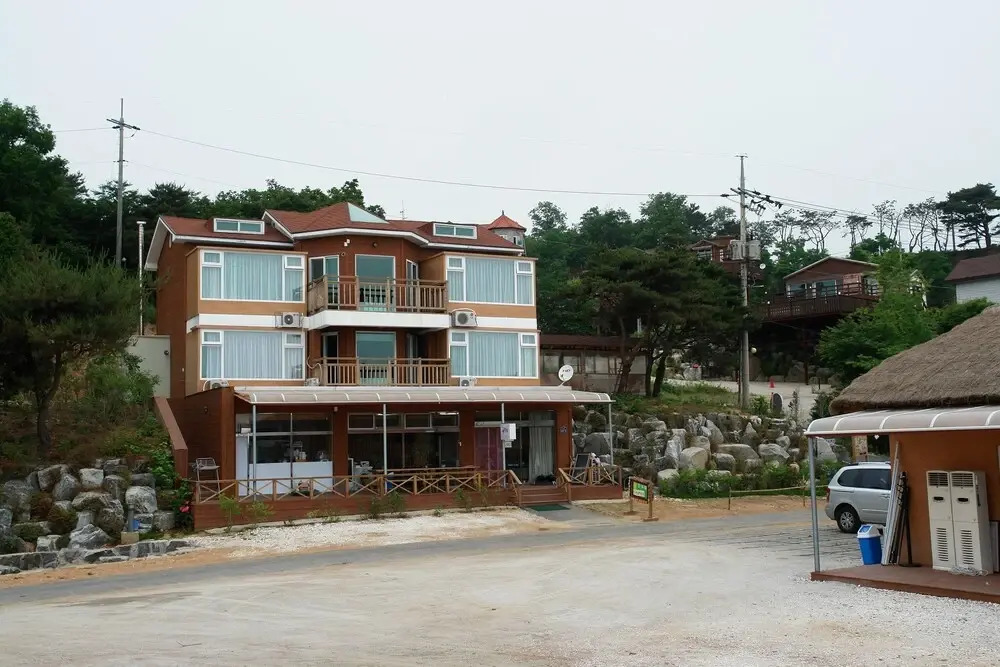 Ganghwa Therapy Pension
