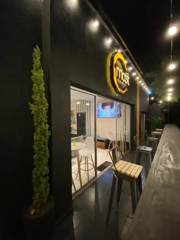 Moet Medellin Hotel