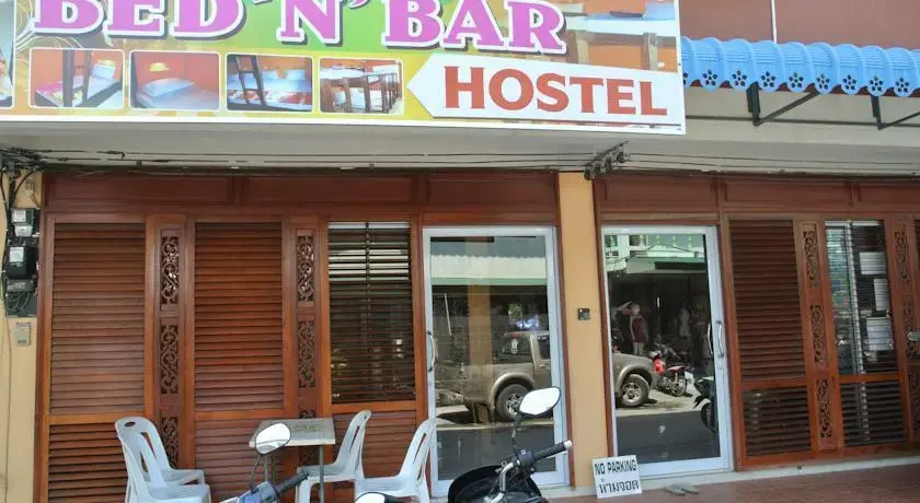 Bed n Bar Hostel