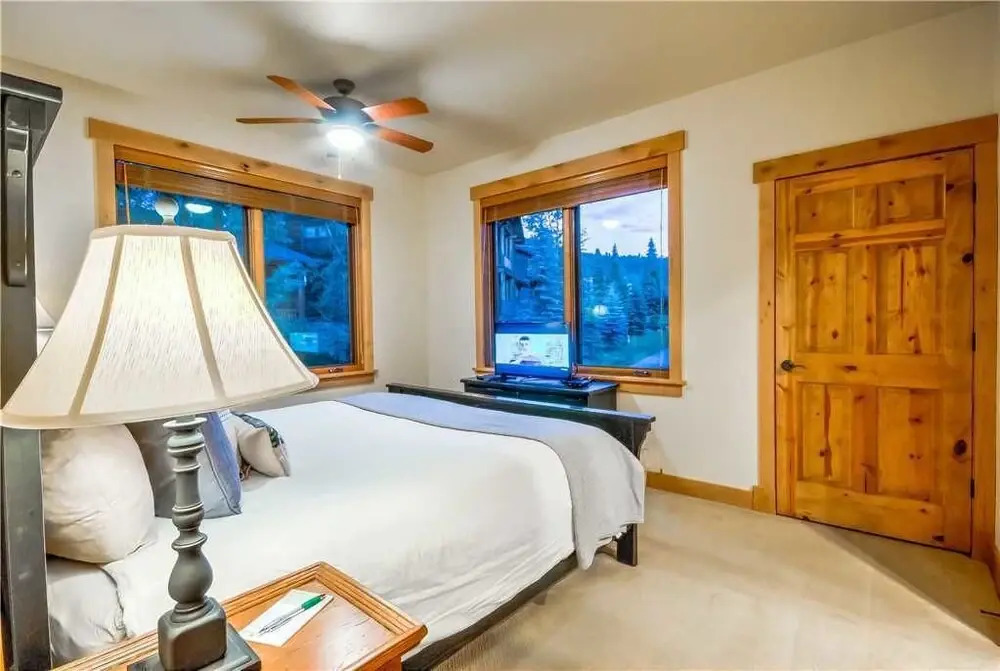 Aspen Lodge 4205