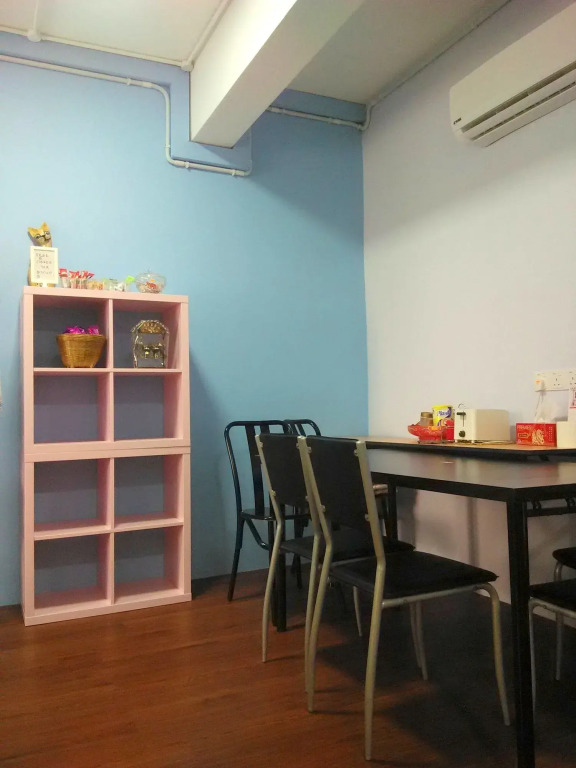 Moon Eleven Hostel Airport Transit - KLIA