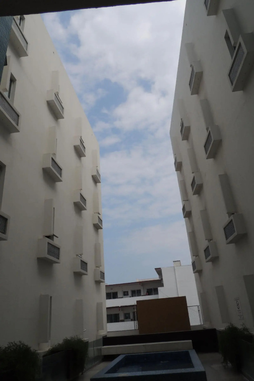 Nu Hotel