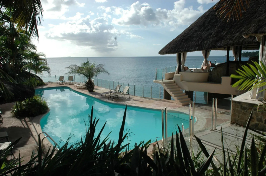 Sunset Beach Hotel
