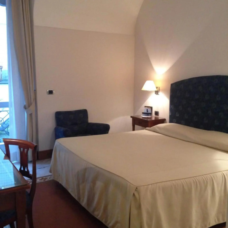 Hotel Flora