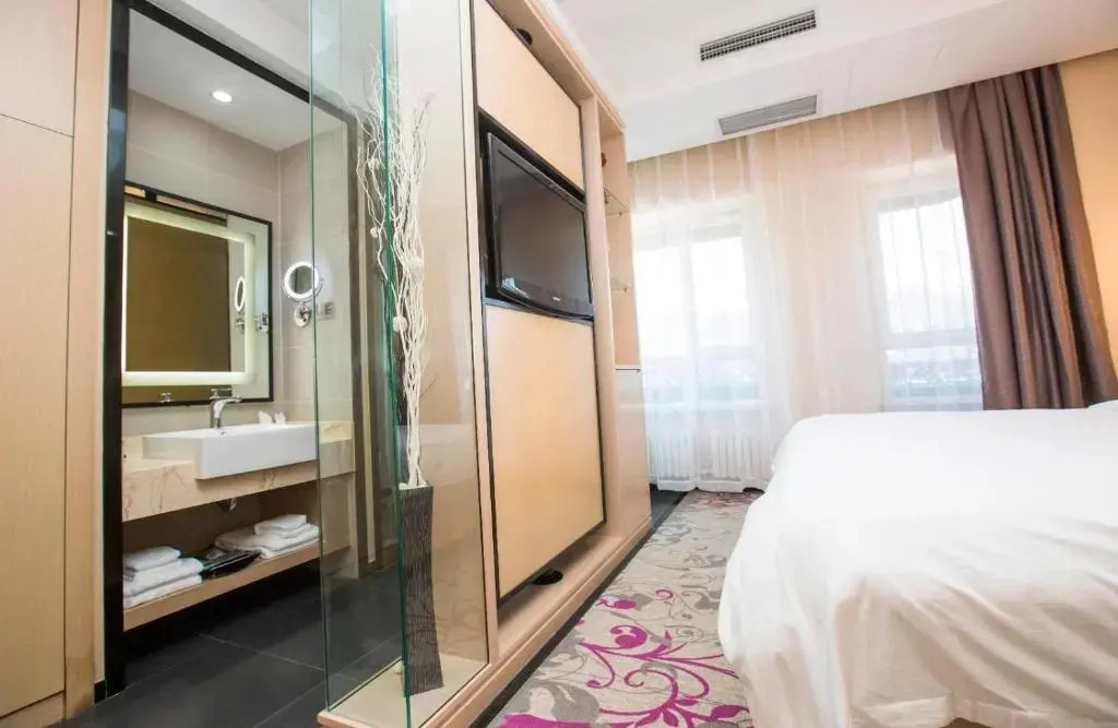 Lavande Hotels·Dalian Xinghai Park