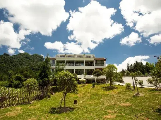 Zhangjiajie National Forest Park Nvue Resorts