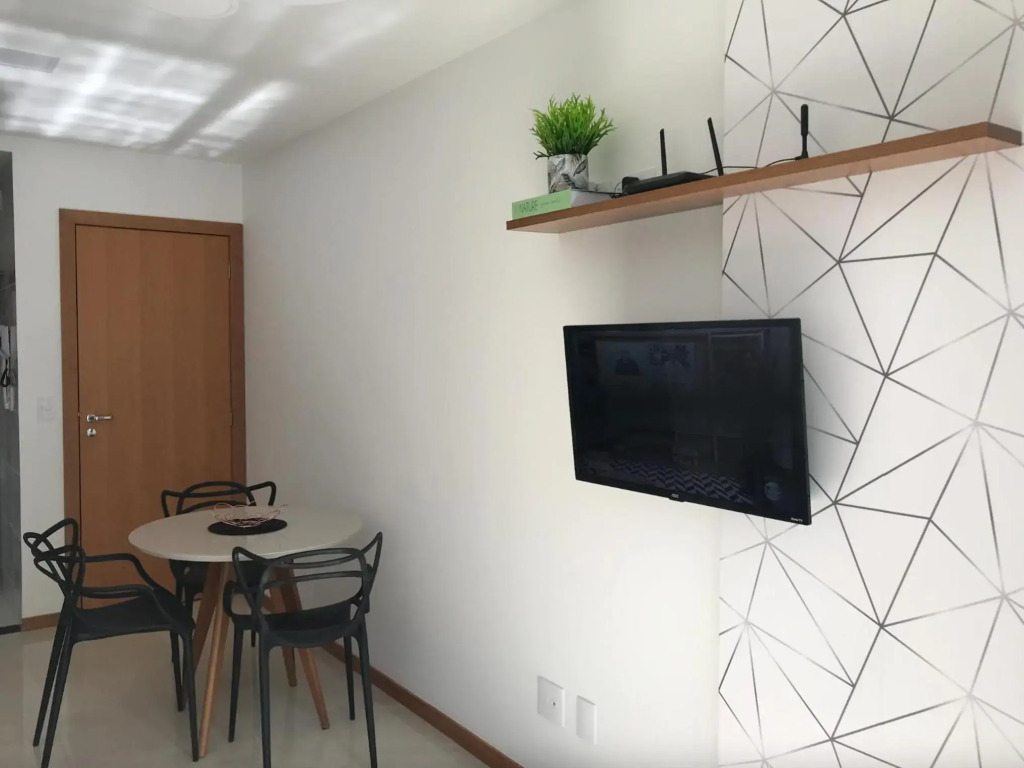ESPETACULAR!! Apto na PRAIA DE ITAPARICA - Com Wi-Fi 360mbps, Ar Condicionado, Estacionamento Coberto e Cozinha Completa