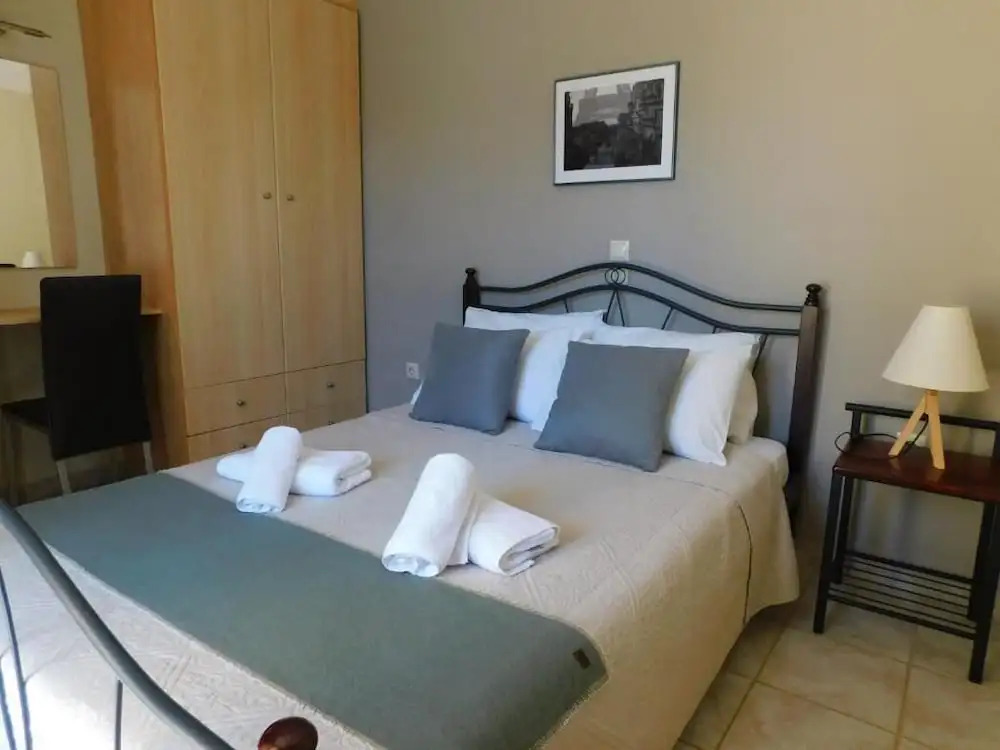 Vassia Holiday Homes