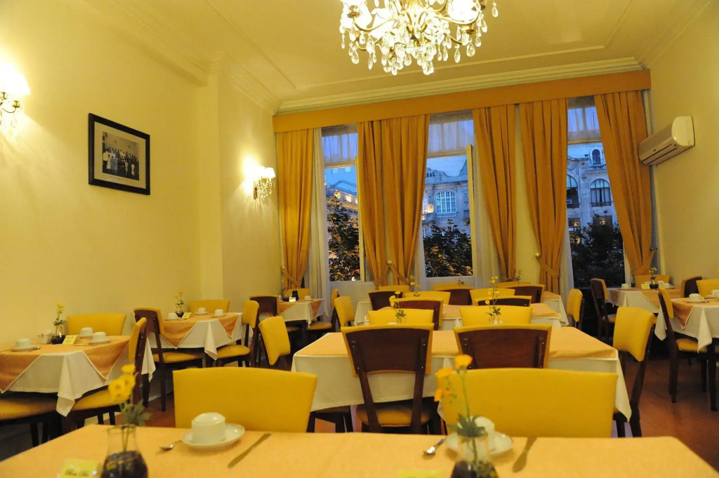 Hotel Aliados