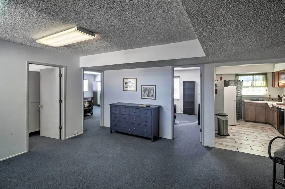 Kingman Apartment < 2 Miles to Route 66 Sign!