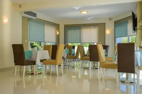 Agali Rooms