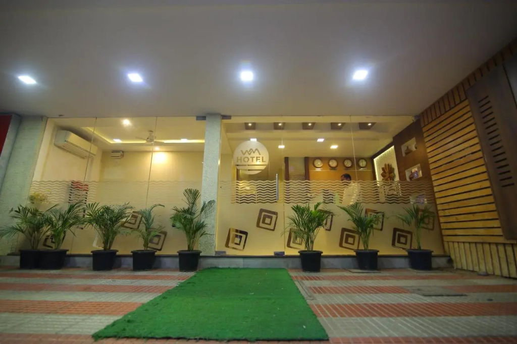 Hotel White Mount