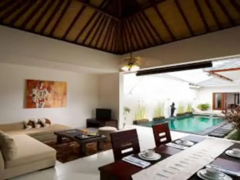 Bella Villa