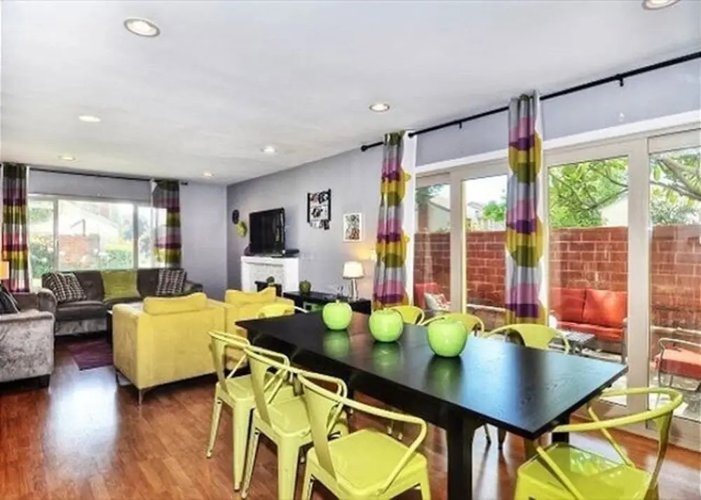 Mad Hatter 3 Bedrooms 2.5 Bathrooms Condo