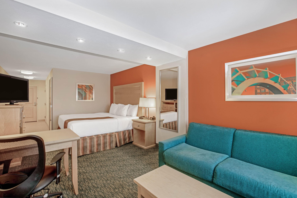 La Quinta by Wyndham Grand Forks