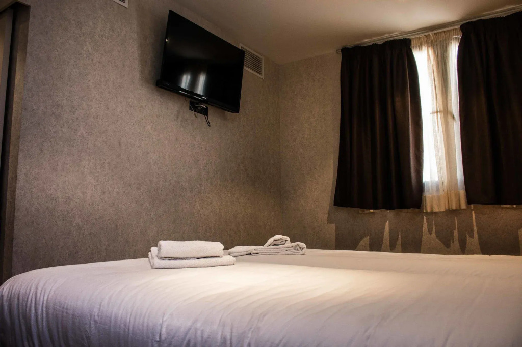 Black Swan Hostel Sevilla