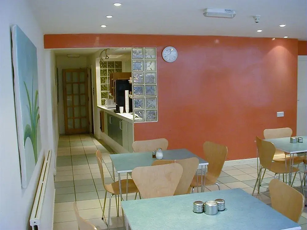 Leisure Inn Hotel