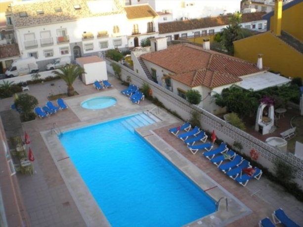 Apartamentos Embajador