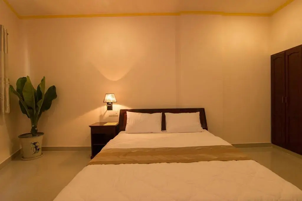Nhat Ha Hotel