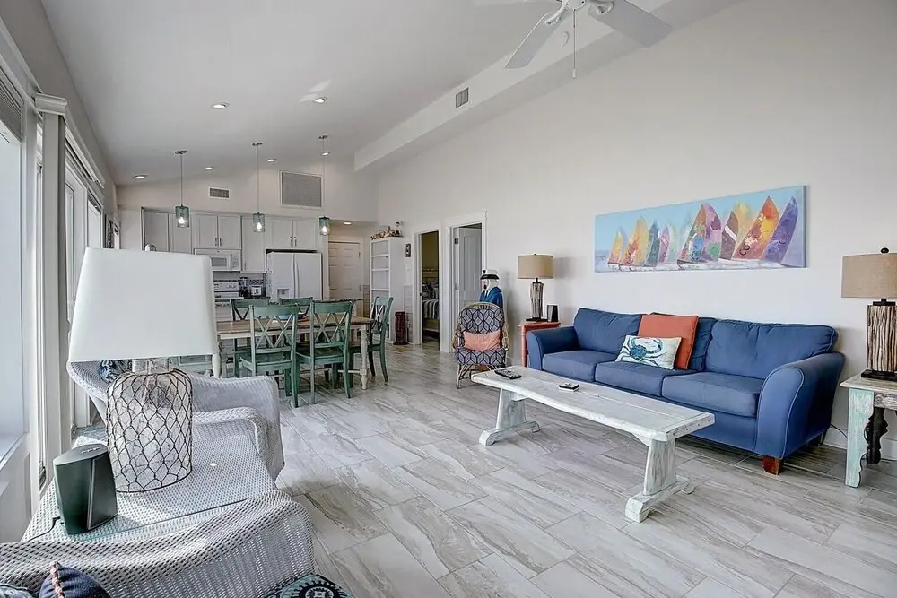 Beachfront Paradise Lc19 3 Bedroom Home by Redawning