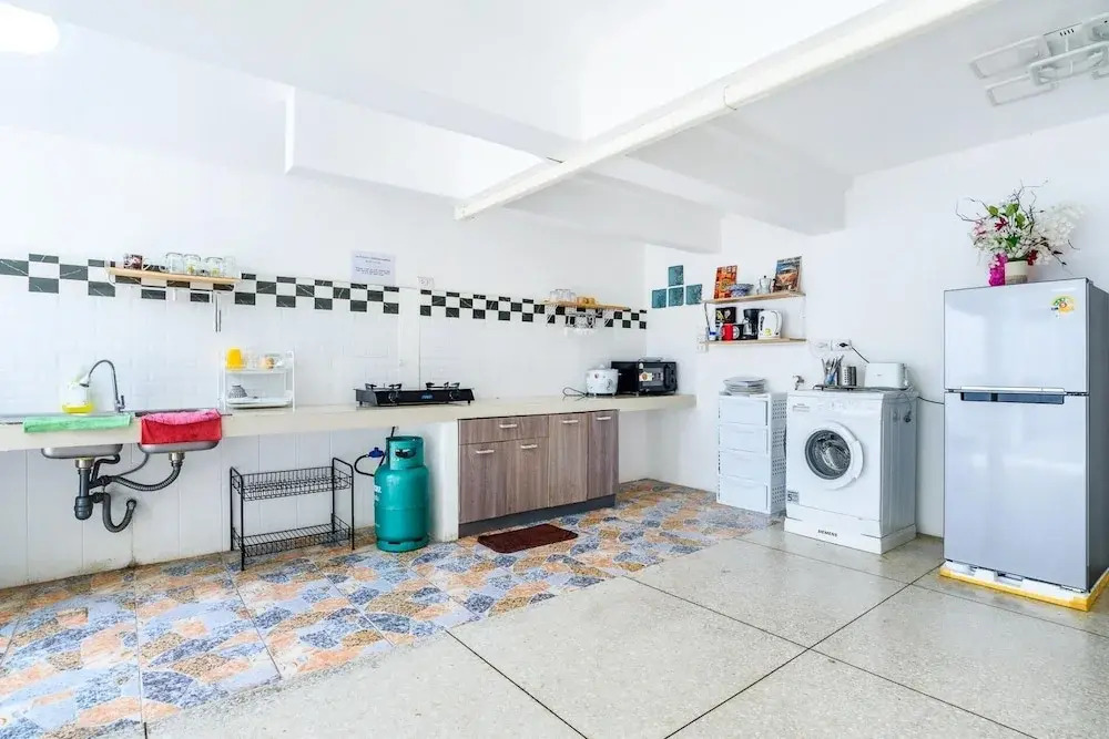 Cozy 6BR Pool Villa Close to Beach - CP6