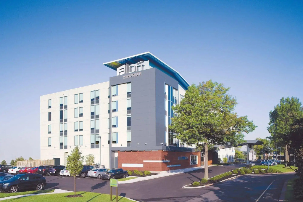 Aloft by Marriott Portland Airport at Cascade Station